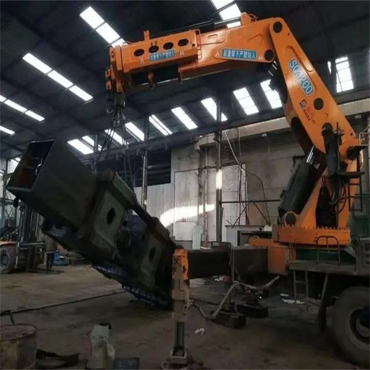 赣州南康130吨折臂吊车出租吊机租赁附近电话